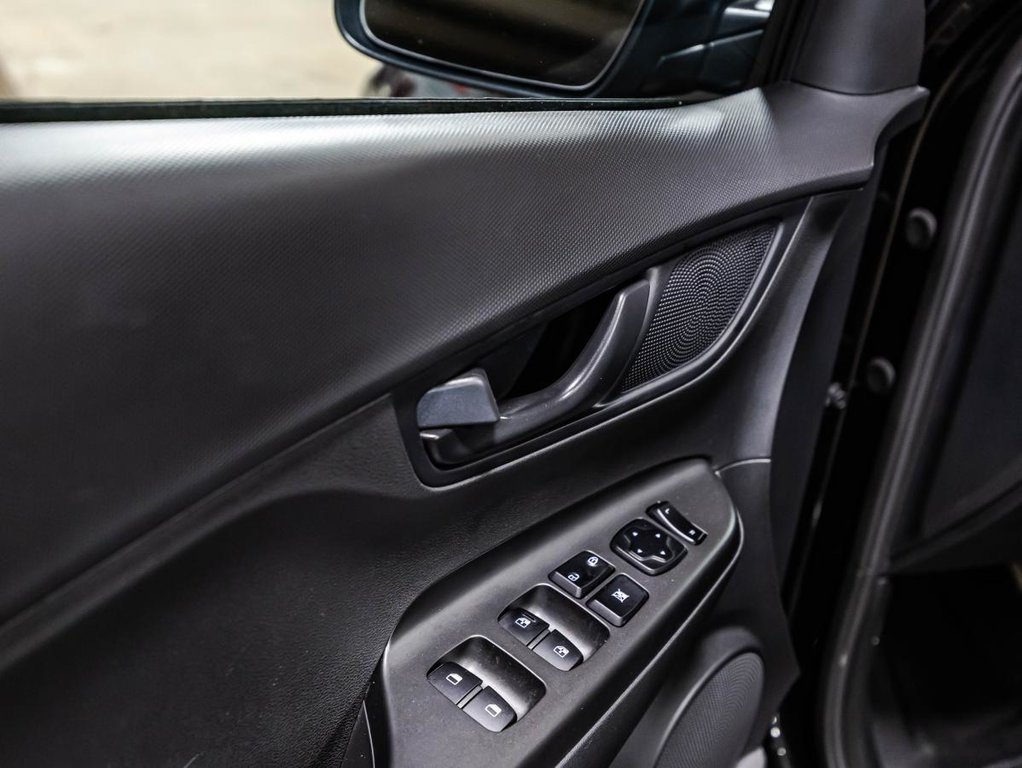 2022 Hyundai Kona 2.0L Preferred TI in , Quebec - 12 - w1024h768px