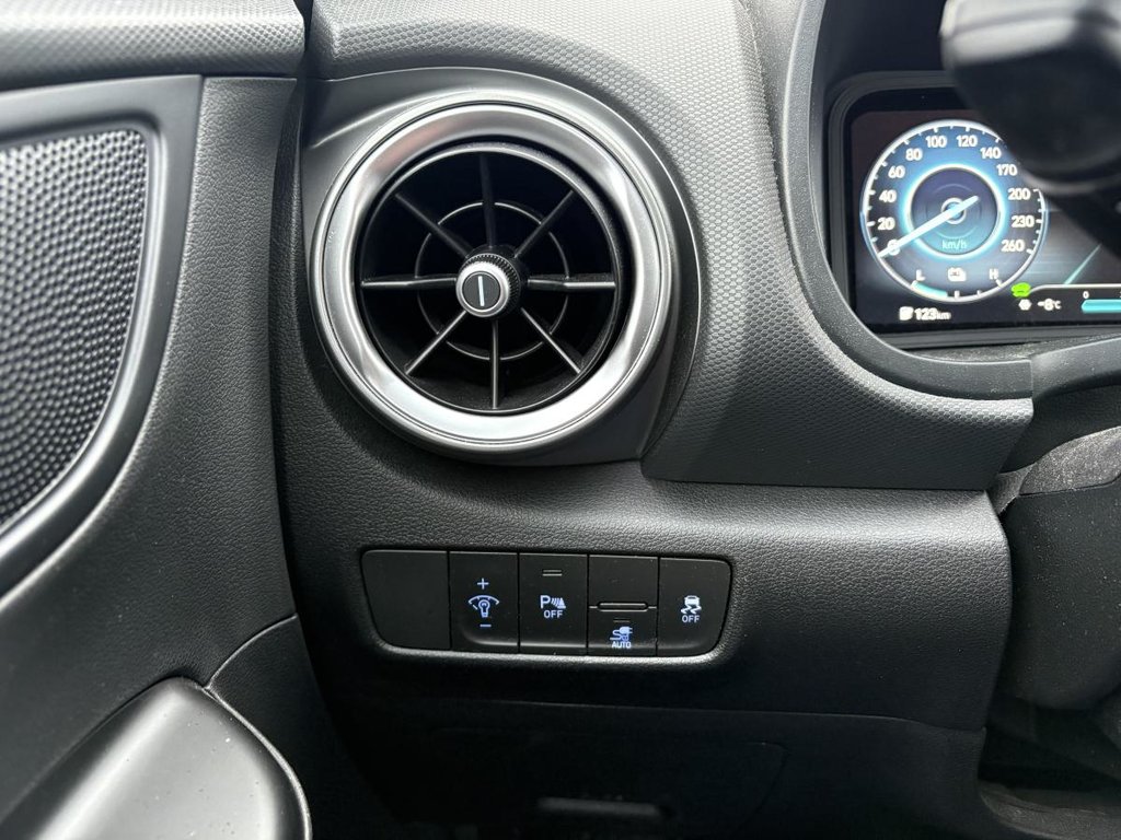 Hyundai Kona Electric Preferred 31 000 KM JAMAIS ACCIDENTÉ I KITS DE PNEUS HIVER ET ÉTÉ I SIEGES CHAUFFANTS I MAGS 2023 à , Québec - 15 - w1024h768px