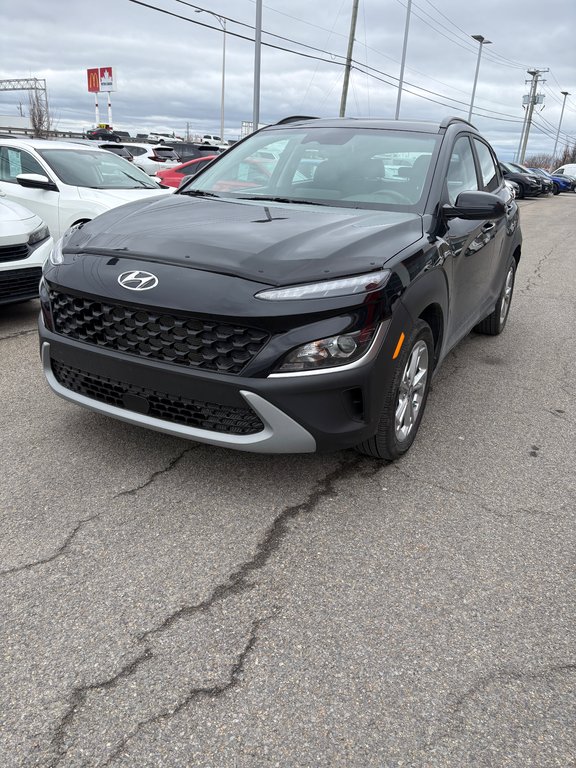 2023 Hyundai Kona Preferred in Lachenaie, Quebec - 1 - w1024h768px