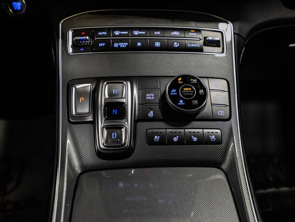 2022 Hyundai Santa Fe Hybrid Luxry JAMAIS ACCIDENTÉ I CUIR I TOIT PANOTAMIQUE I SIEGES CHAUFFANTS ET VENTILÉS  I SECURITE ACTIVE in Montréal, Quebec - 28 - w1024h768px