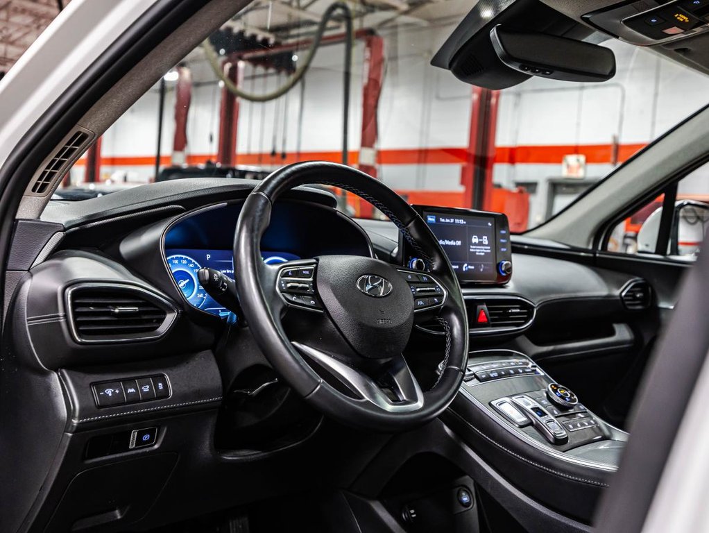 2022 Hyundai Santa Fe Hybrid Luxry JAMAIS ACCIDENTÉ I CUIR I TOIT PANOTAMIQUE I SIEGES CHAUFFANTS ET VENTILÉS  I SECURITE ACTIVE in Montréal, Quebec - 23 - w1024h768px