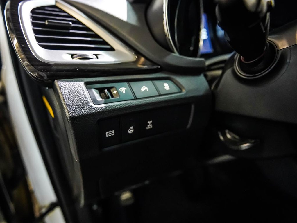 2016 Hyundai Santa Fe Sport 2.0T SE SPORT | AWD | 2.0T | CUIR | TOIT | CARFAX CLEAN in , Quebec - 12 - w1024h768px