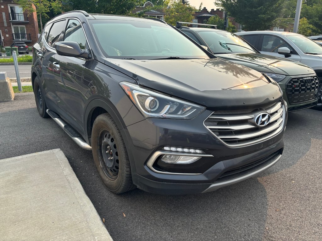 Hyundai Santa Fe Sport Luxury 2017 à Montréal, Québec - 2 - w1024h768px
