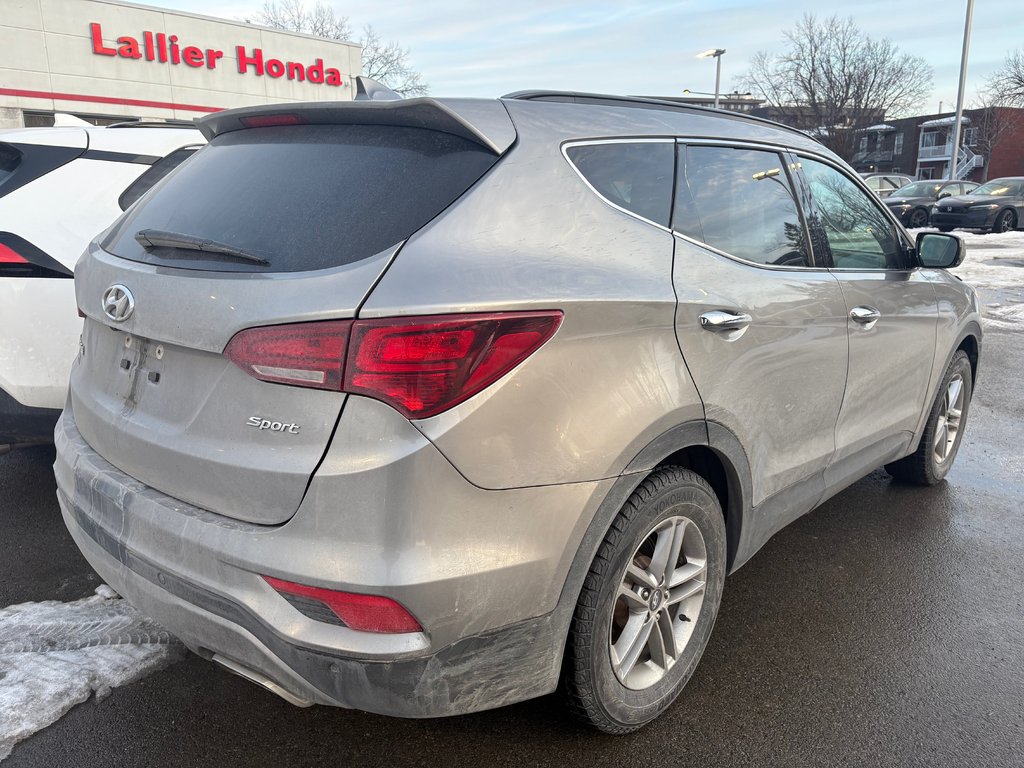 Hyundai Santa Fe Sport  2017 à Montréal, Québec - 3 - w1024h768px