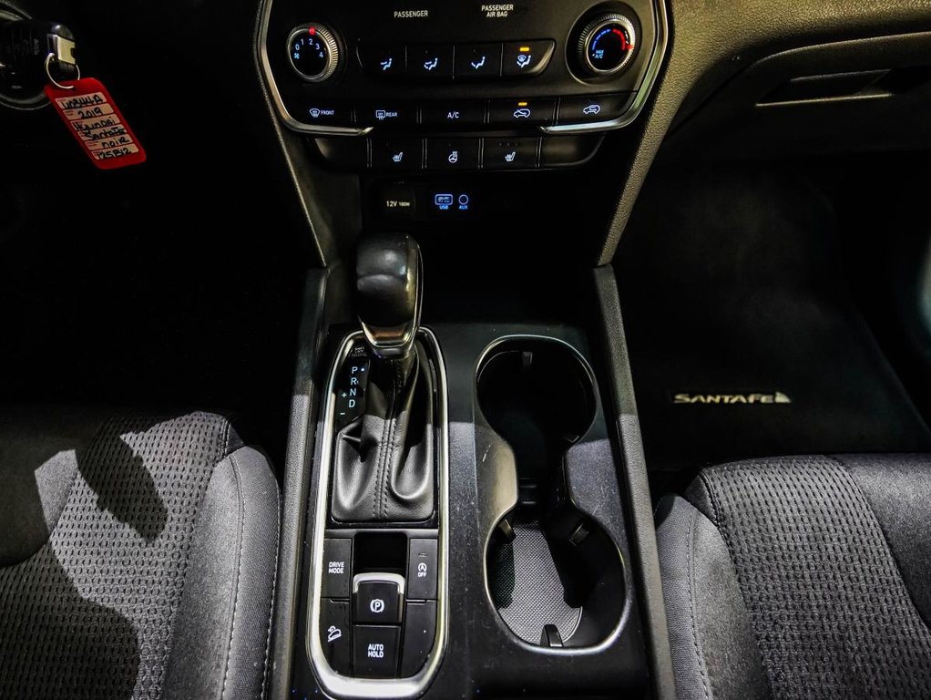Hyundai Santa Fe ESSENTIAL | AWD | 2.4L | CAMERA | APPLE CARPLAY 2019 à , Québec - 19 - w1024h768px