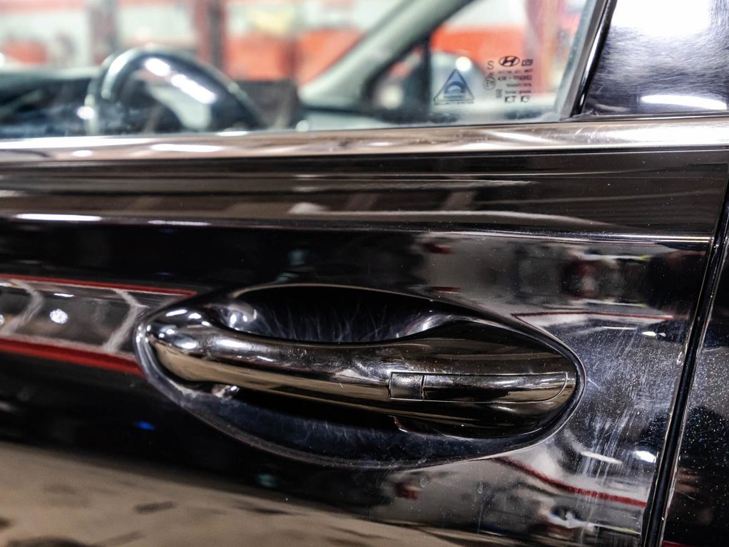 2021 Hyundai Santa Fe Preferred AWD 33 000 KM SEULEMENT I JAMAIS ACCIDENTÉ I CARPLAY I MAGS I TOIT OUVRANT in Montréal, Quebec - 11 - w1024h768px