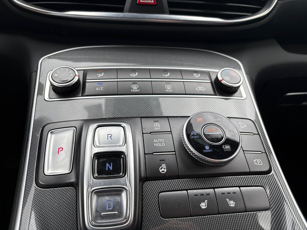 2022 Hyundai Santa Fe Essential AWD 1PROPRIO in , Quebec - 9 - w1024h768px