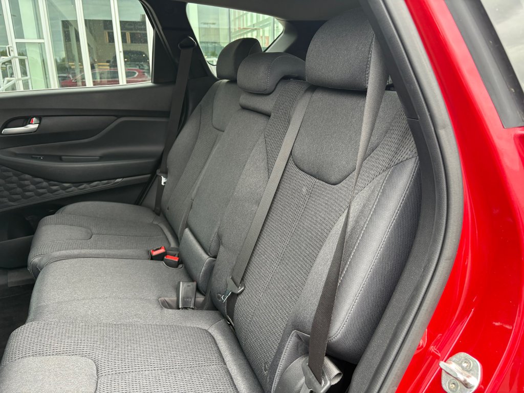 2022 Hyundai Santa Fe Essential AWD 1PROPRIO in , Quebec - 6 - w1024h768px