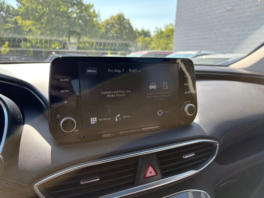 2022 Hyundai Santa Fe Preferred 1 PORPRIO JAMAIS ACCIDENTÉ in Montreal, Quebec - 9 - w1024h768px