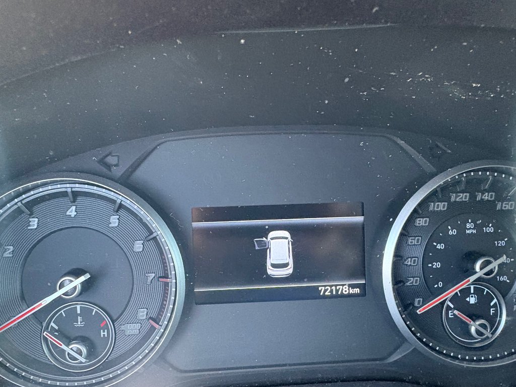 Hyundai Santa Fe Urban 2022 à Montréal, Québec - 2 - w1024h768px