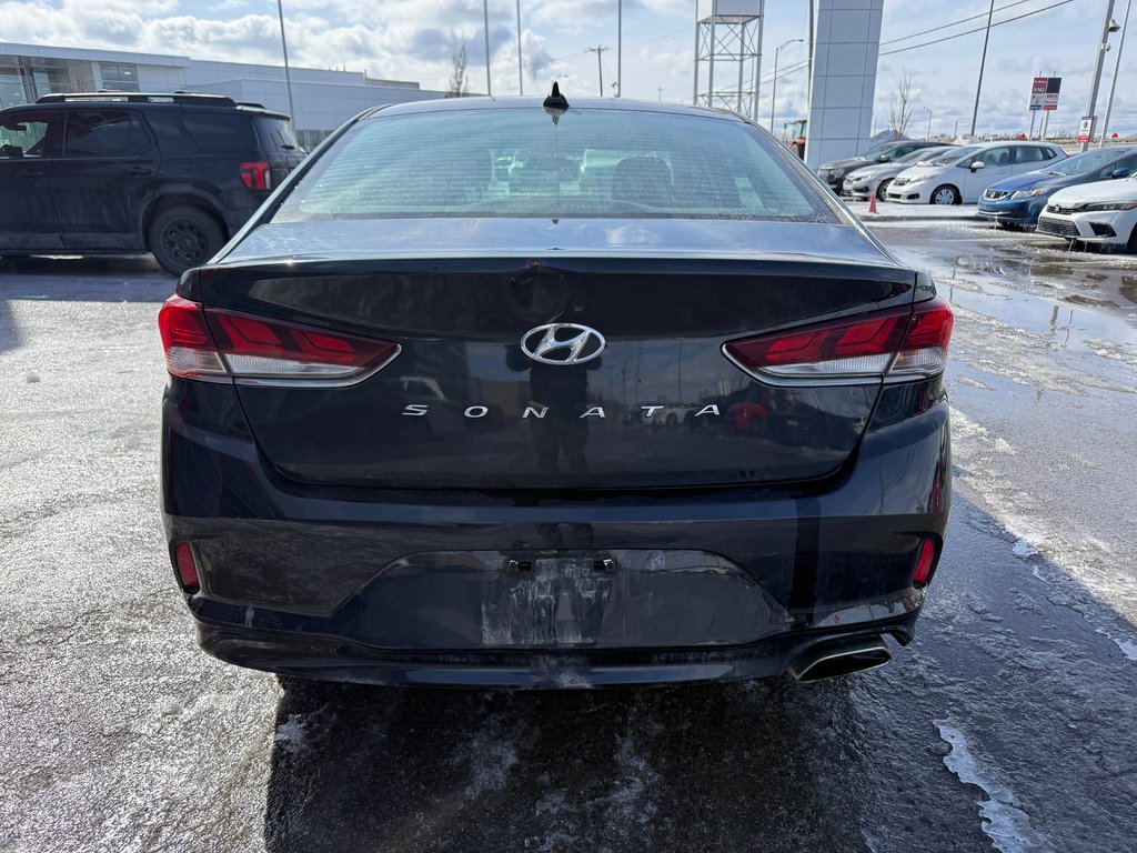 2019 Hyundai Sonata Essential in Lachenaie, Quebec - 4 - w1024h768px