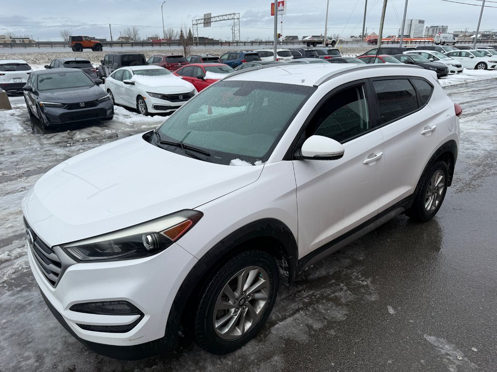 Hyundai Tucson Premium 2017 à Montréal, Québec - 1 - w1024h768px