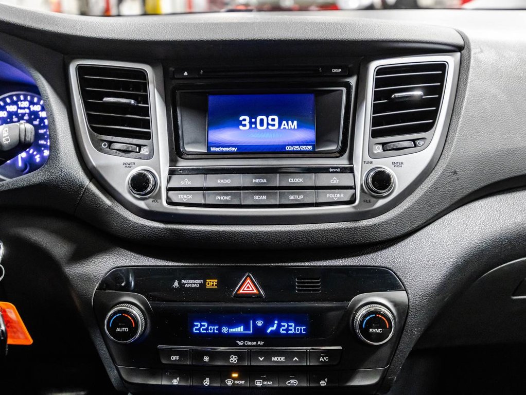 Hyundai Tucson SE 2.0L I 1 PROPRIO I JAMAIS ACCIDENTÉ I CAMERA I SIEGES CHAUFFANTS I MAGS I SECURITE ACTIVE 2017 à Montréal, Québec - 25 - w1024h768px