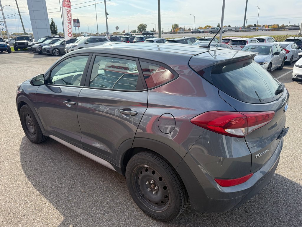 2017 Hyundai Tucson AWD/21 DOSSIERS D'ENTRETIENT in Montréal, Quebec - 3 - w1024h768px