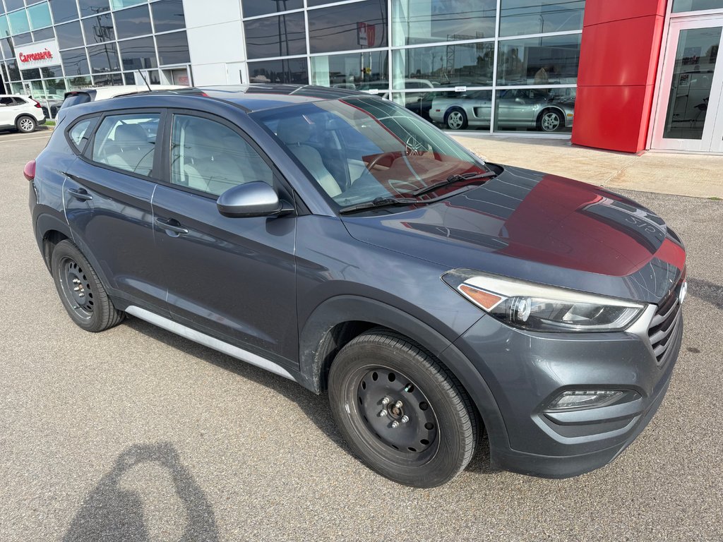 2017 Hyundai Tucson AWD/21 DOSSIERS D'ENTRETIENT in Montréal, Quebec - 7 - w1024h768px