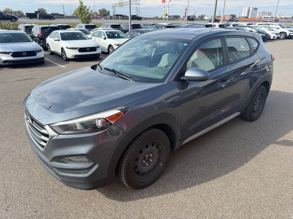 2017 Hyundai Tucson AWD/21 DOSSIERS D'ENTRETIENT in Montréal, Quebec - 1 - w1024h768px
