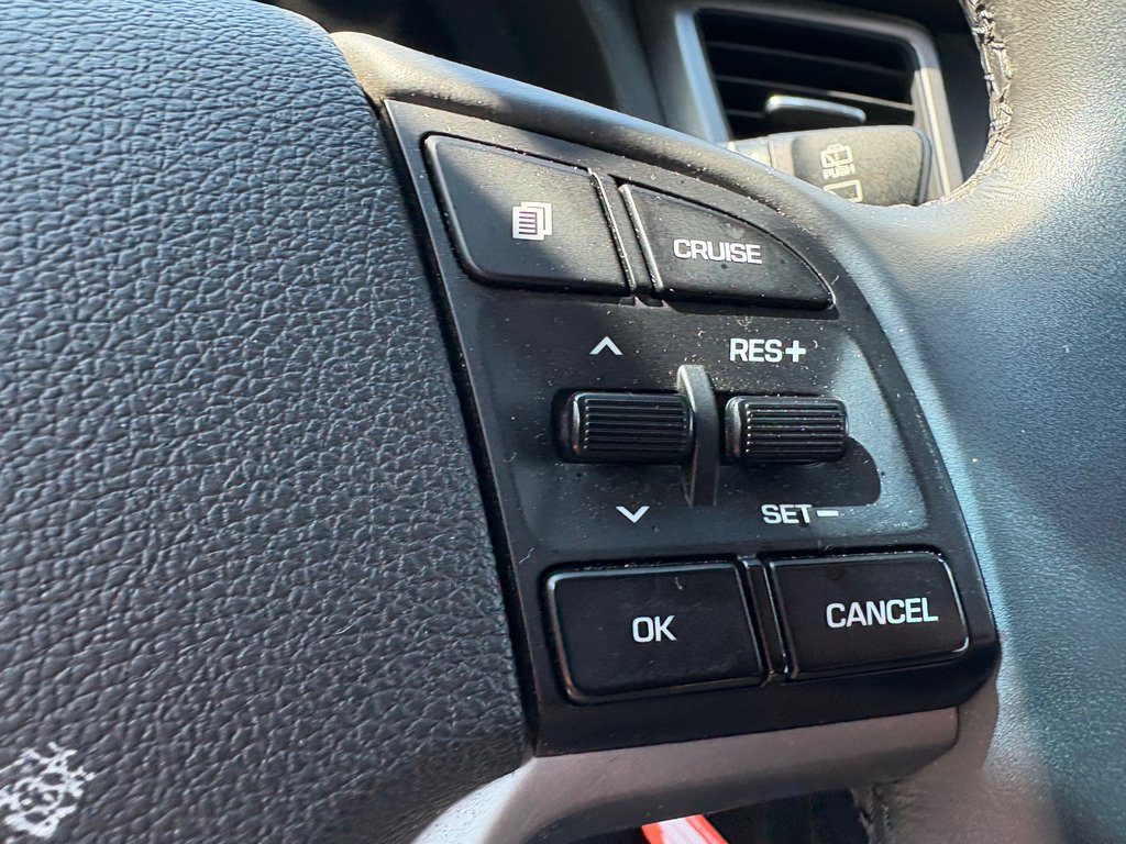 2018 Hyundai Tucson SE AWD CUIR TOIT PANORAMIQUE in Montreal, Quebec - 8 - w1024h768px