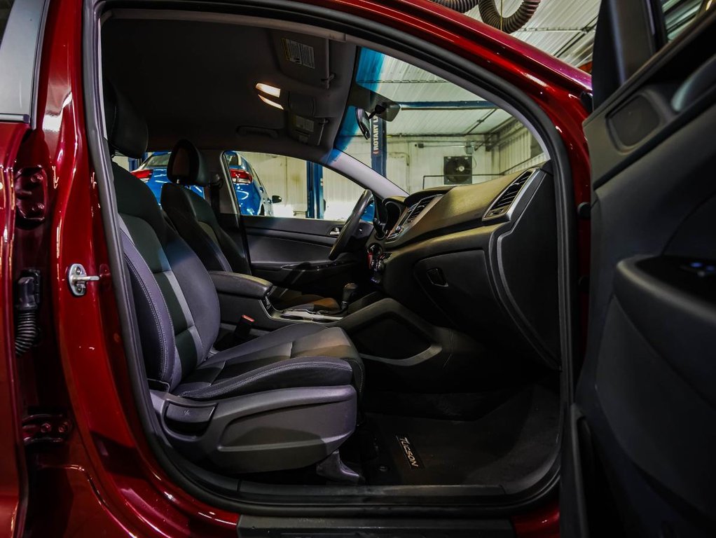 2018 Hyundai Tucson SE 2.0L | AUTOMATIQUE | CARFAX CLEAN | SIEGES CHAUFFANT | CAMERA in , Quebec - 16 - w1024h768px