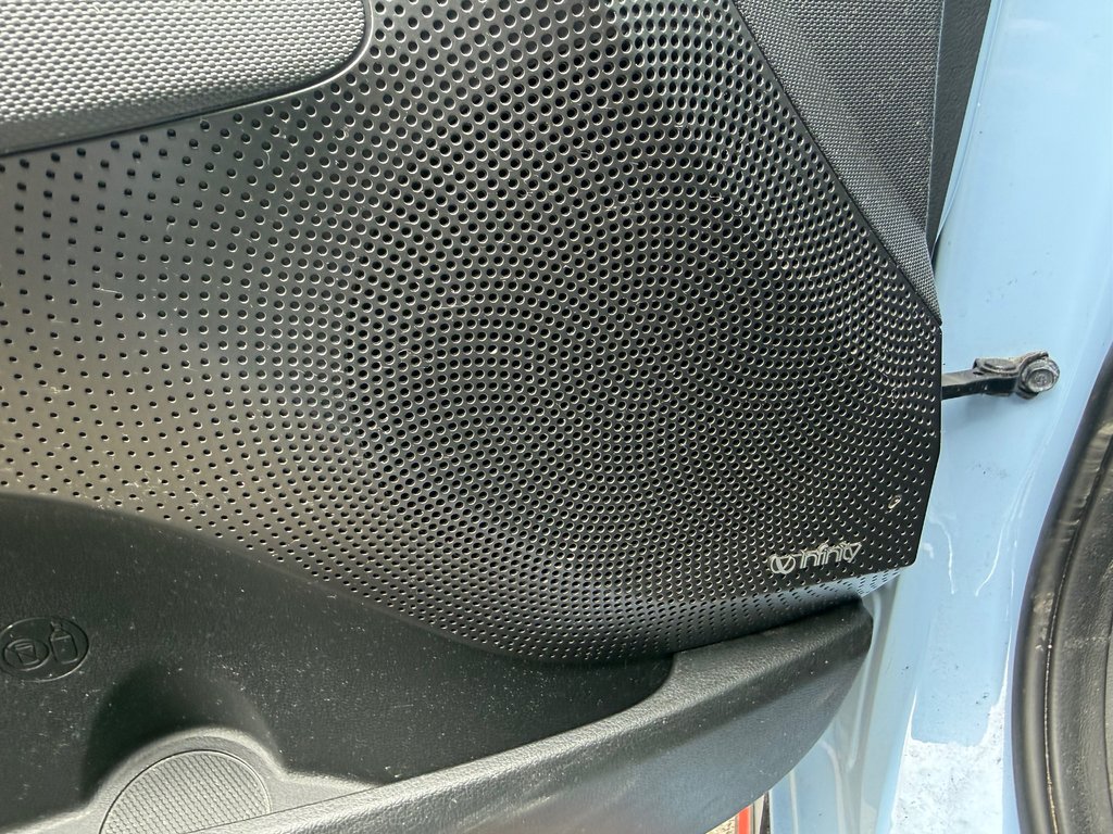 2022 Hyundai Veloster N N-LINE in Lachenaie, Quebec - 12 - w1024h768px