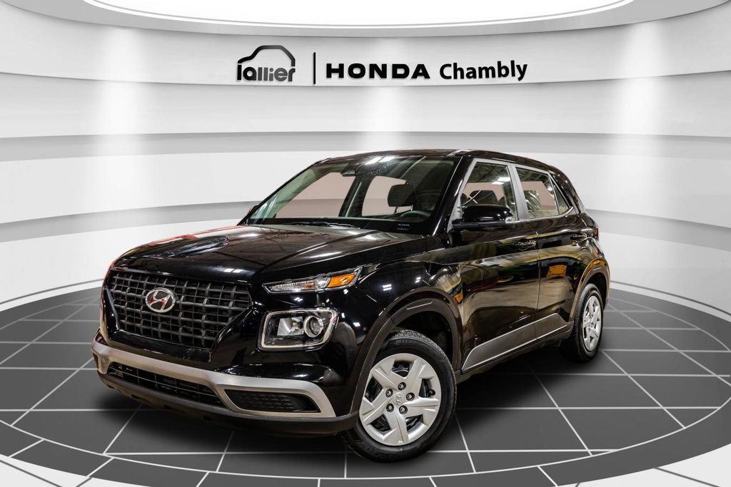 2024 Hyundai Venue Essential CAMERA I SIEGES CHAUFFANTS I CARPLAY I BLUETOOTH in Montréal, Quebec - 1 - w1024h768px
