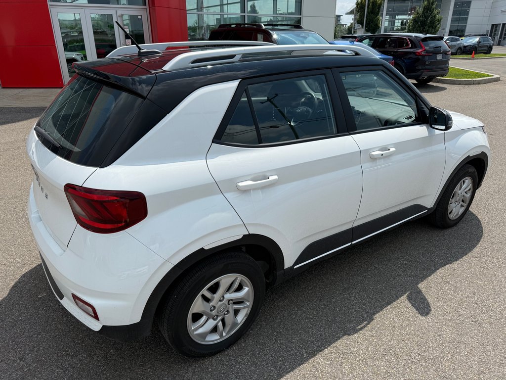 2024 Hyundai Venue Preferred/UN PROPRIÉTAIRE/JAMAIS ACCIDENTÉ in Lachenaie, Quebec - 6 - w1024h768px