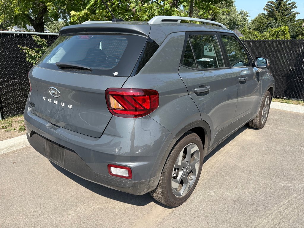 2025 Hyundai Venue Ultimate 2 000 KM SEULEMENT JAMAIS ACCIDENTÉ in , Quebec - 3 - w1024h768px