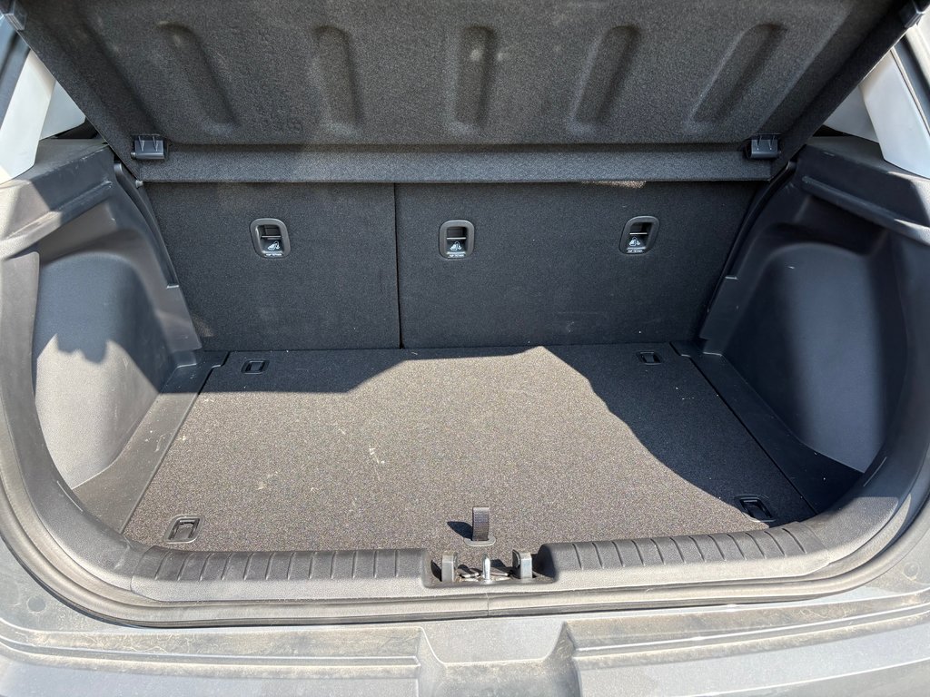 2025 Hyundai Venue Ultimate 2 000 KM SEULEMENT JAMAIS ACCIDENTÉ in , Quebec - 13 - w1024h768px