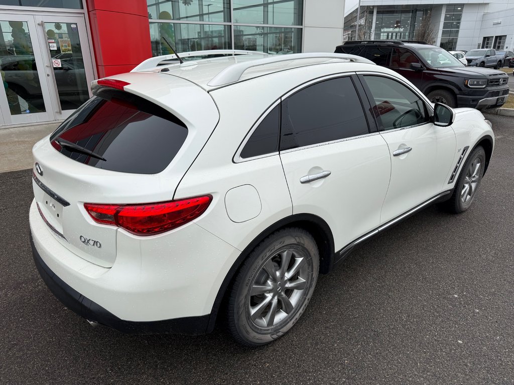 Infiniti QX70 LIMITED 2017 à Lachenaie, Québec - 6 - w1024h768px