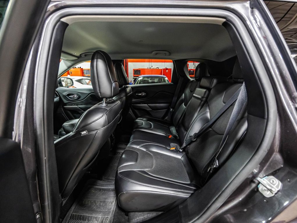 2019 Jeep Cherokee Limited 4x4 CUIR I SIGES EN CUIR CHAUFFANTS I DEMARREUR I CAMERA in Montréal, Quebec - 14 - w1024h768px
