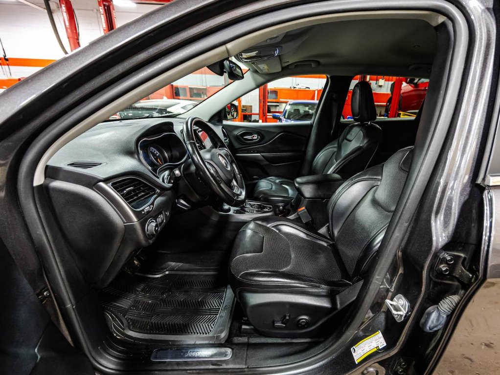 2019 Jeep Cherokee Limited 4x4 CUIR I SIGES EN CUIR CHAUFFANTS I DEMARREUR I CAMERA in Montréal, Quebec - 20 - w1024h768px