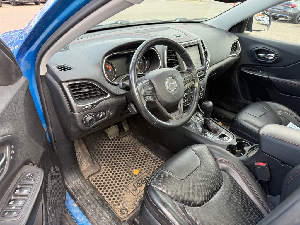 2019 Jeep Cherokee Trailhawk Elite/UN PROPRIÉTAIRE in Lachenaie, Quebec - 10 - w1024h768px