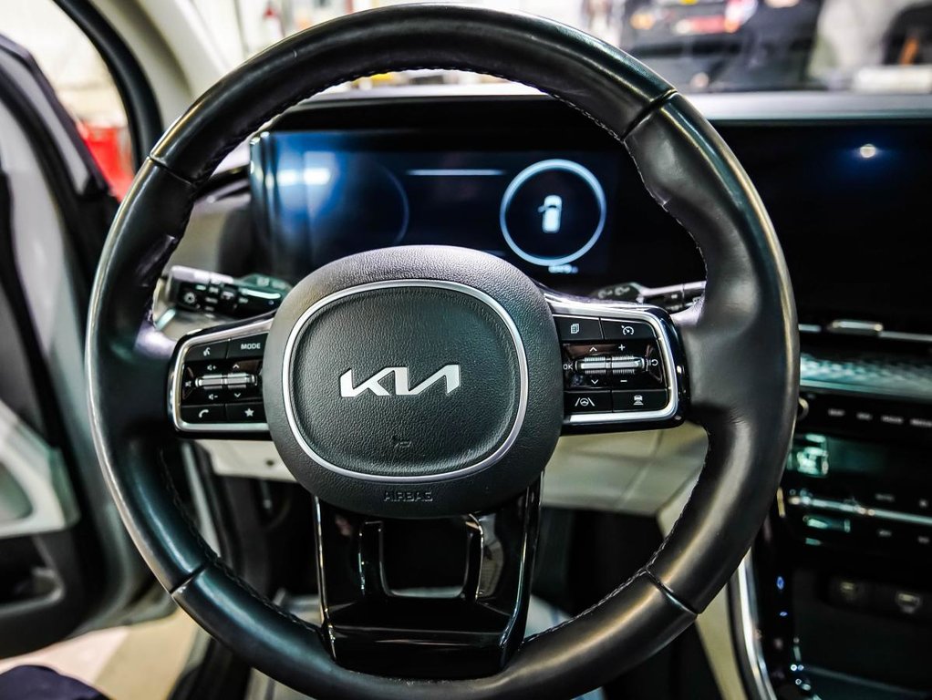 Kia Carnival SX TA **JAMAIS ACCIDENTÉ+GARANTIE 10 ANS/ 200 000KM** TOIT OUVRANT+CUIR** 2023 à Montréal, Québec - 11 - w1024h768px