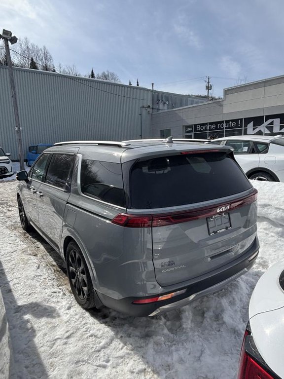 Kia Carnival SX TA **JAMAIS ACCIDENTÉ+GARANTIE 10 ANS/ 200 000KM** TOIT OUVRANT+CUIR** 2023 à Montréal, Québec - 5 - w1024h768px