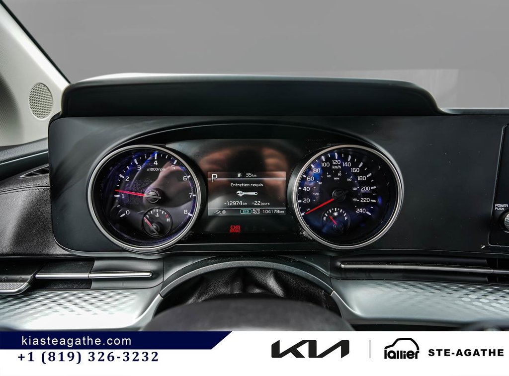 2023 Kia Carnival LX TA in Montréal, Quebec - 10 - w1024h768px