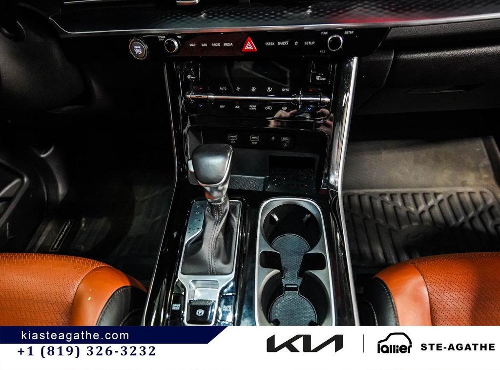 2023 Kia Carnival SX TA **JAMAIS ACCIDENTÉ+GARANTIE 10 ANS/ 200 000KM** CUIR +TOIT OUVRANT** in Montréal, Quebec - 17 - w1024h768px