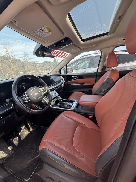 2023 Kia Carnival SX TA **JAMAIS ACCIDENTÉ+GARANTIE 10 ANS/ 200 000KM** CUIR +TOIT OUVRANT** in Montréal, Quebec - 5 - w1024h768px