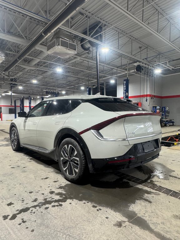 Kia EV6 Long Range AWD JAMAIS ACCIDENTÉ 2022 à Montréal, Québec - 6 - w1024h768px