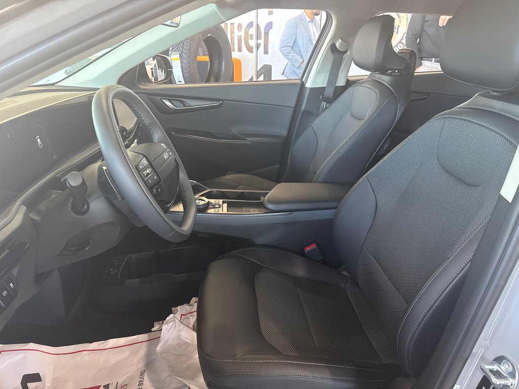 2025 Kia EV6 LAND AWD in , Quebec - 8 - w1024h768px