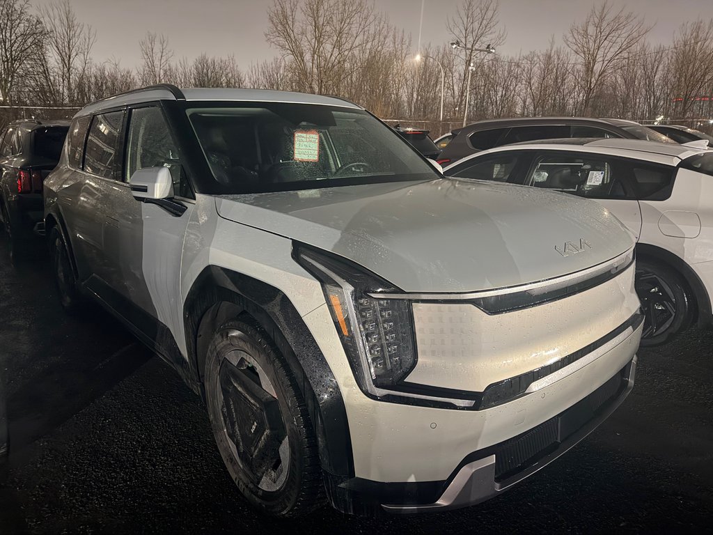 Kia EV9 Land Plus Package 2026 à Montréal, Québec - 2 - w1024h768px