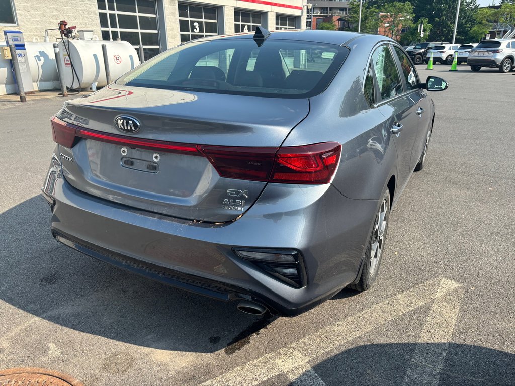 2019 Kia Forte EX in Montréal, Quebec - 3 - w1024h768px