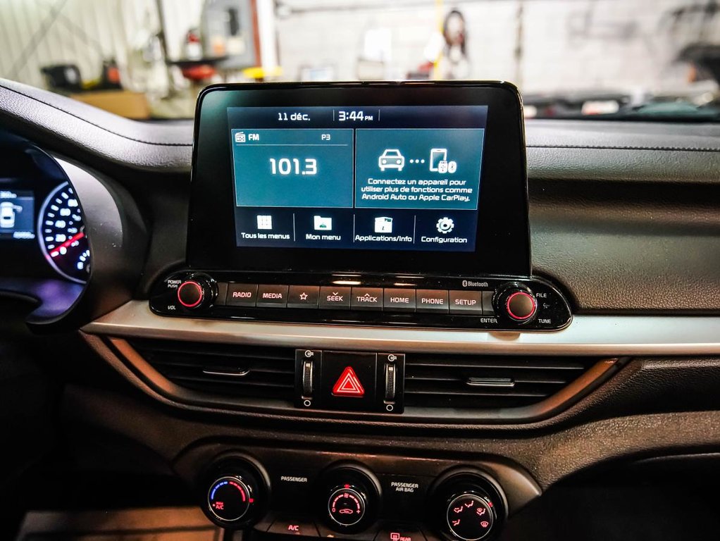 2021 Kia Forte LX | AUTO | CAMERA | GARANTIE 10 ANS / 200000KMS | CARFAX CLEAN in , Quebec - 17 - w1024h768px