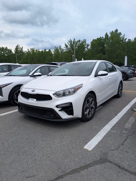 Kia Forte EX 2021 à Montréal, Québec - 1 - w1024h768px