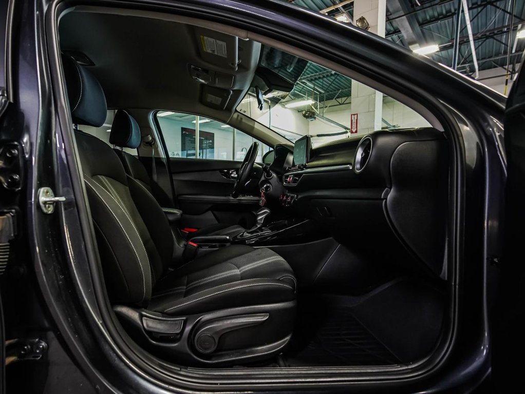 2022 Kia Forte EX | AUTO | CAMERA | GARANTIE 10 ANS / 200000KMS | 1 PROPRIO in , Quebec - 16 - w1024h768px