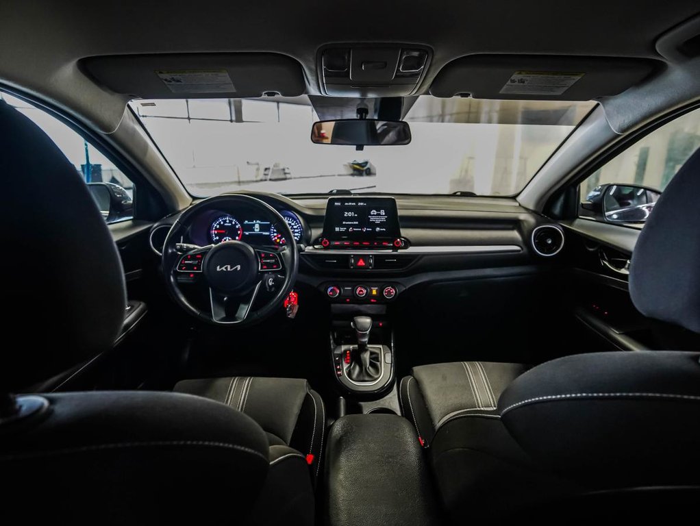 2022 Kia Forte EX | AUTO | CAMERA | GARANTIE 10 ANS / 200000KMS | 1 PROPRIO in , Quebec - 15 - w1024h768px