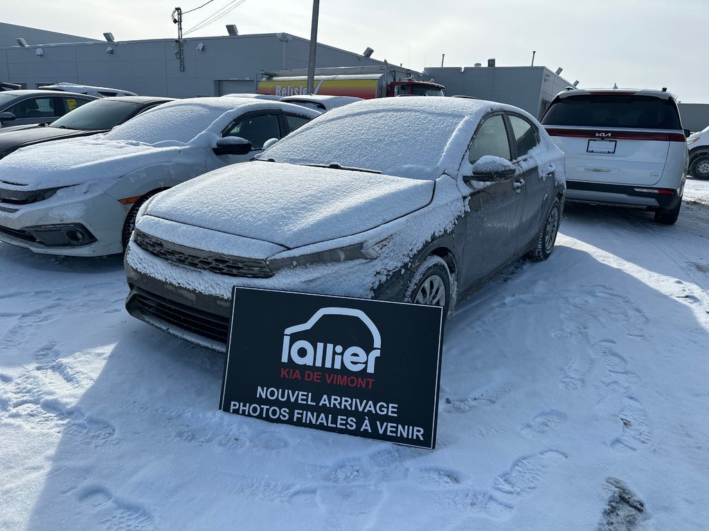 Kia Forte LX 2022 à , Québec - 1 - w1024h768px