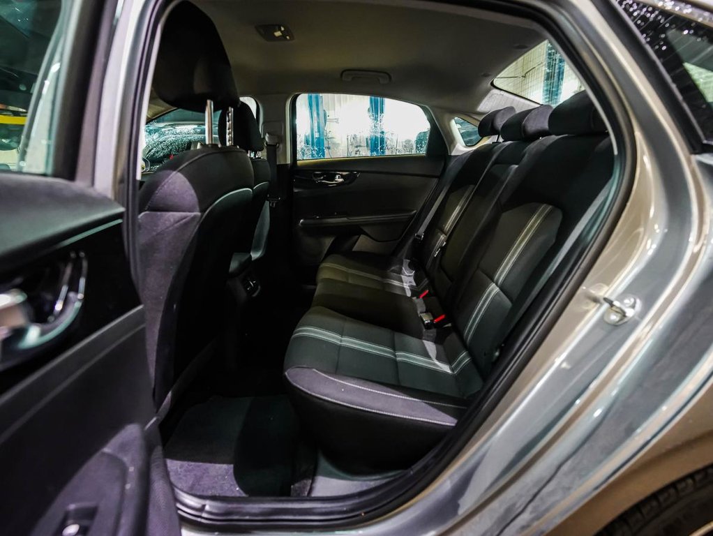 Kia Forte EX | AUTO | CAMERA | GARANTIE 10 ANS / 200000 KM 2023 à , Québec - 14 - w1024h768px