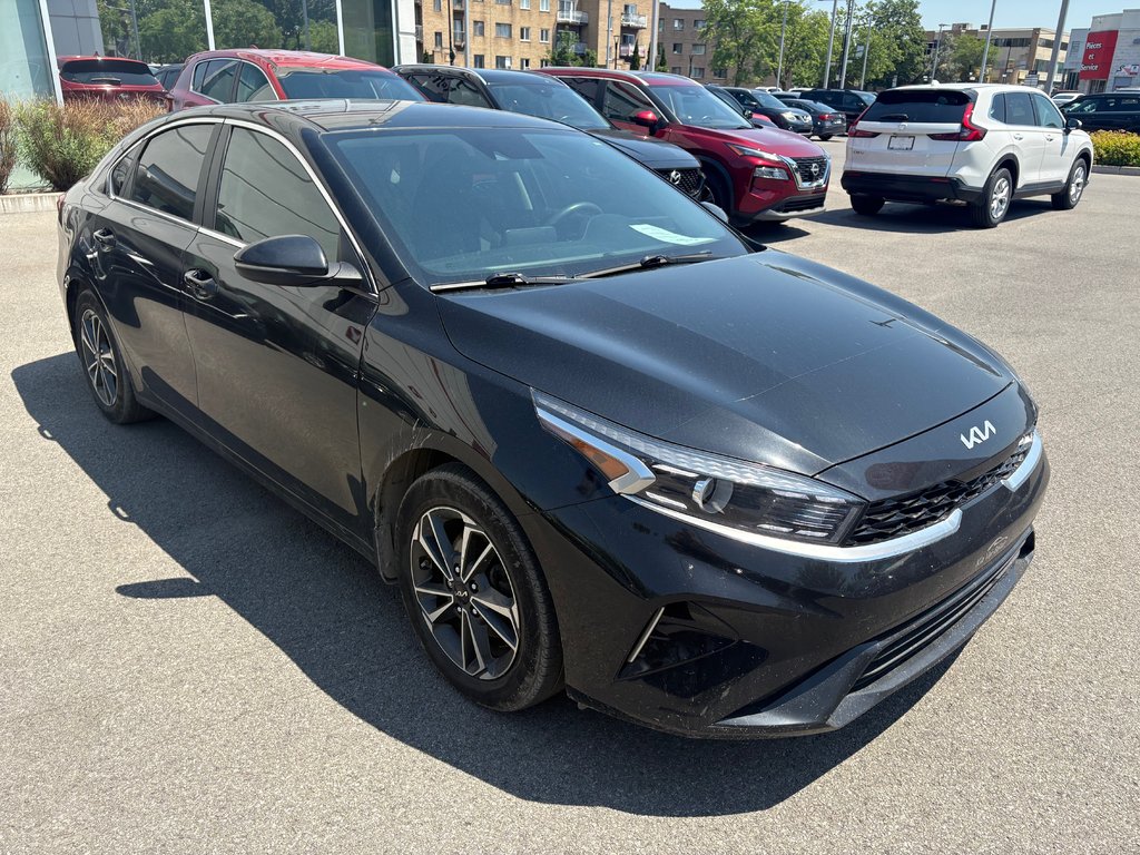 Kia Forte EX 2023 à Montréal, Québec - 2 - w1024h768px