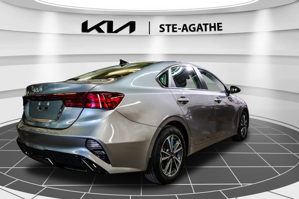 2024 Kia Forte EX | AUTO | CAMERA | GARANTIE 10 ANS / 200000 KM in , Quebec - 7 - w1024h768px
