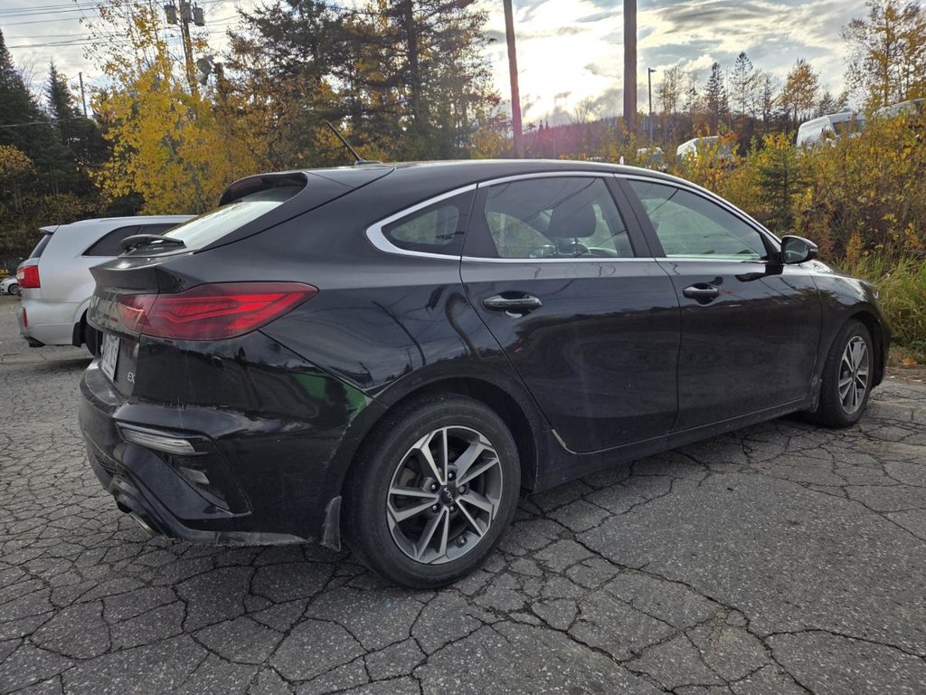 2022 Kia Forte5 EX | AUTO | CAMERA | GARANTIE 10 ANS / 200000 KM in , Quebec - 3 - w1024h768px