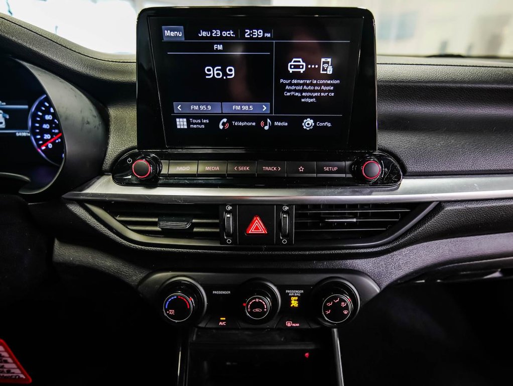 2022 Kia Forte5 EX | AUTO | CAMERA | GARANTIE 10 ANS / 200000 KM in , Quebec - 17 - w1024h768px